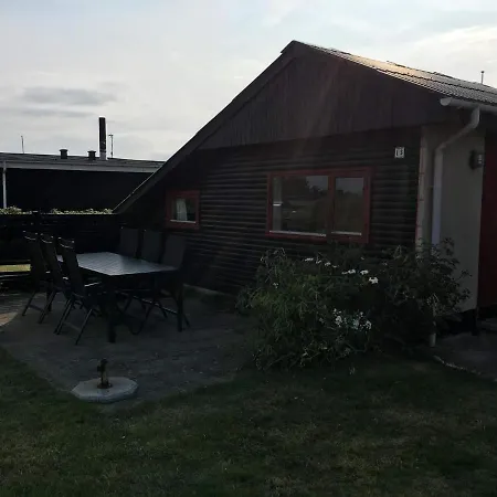 Holiday Lxxviii Ferienhaus *